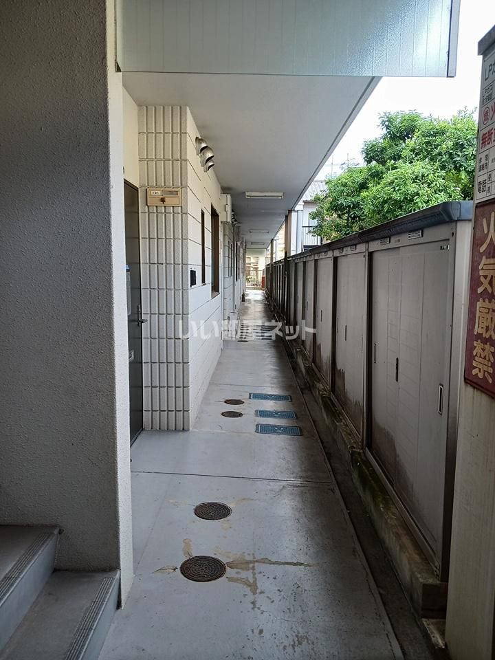 エントランス