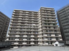 ライオンズマンション春日公園の外観画像