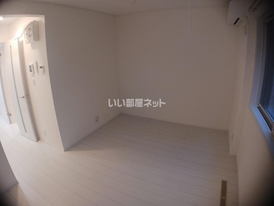 ベッドルーム