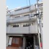 TROIS トロワの外観