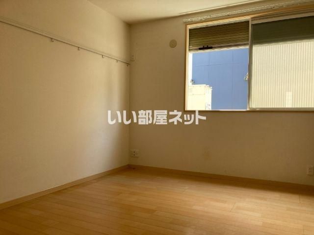 ベッドルーム