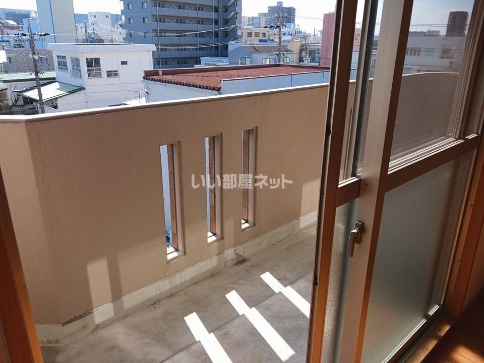 ベランダ・バルコニー