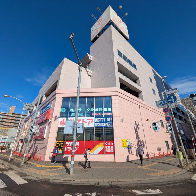 近くに施設あり