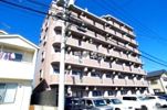 フラーリッシュ岡本の外観
