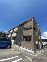 グランツ・フジの外観画像