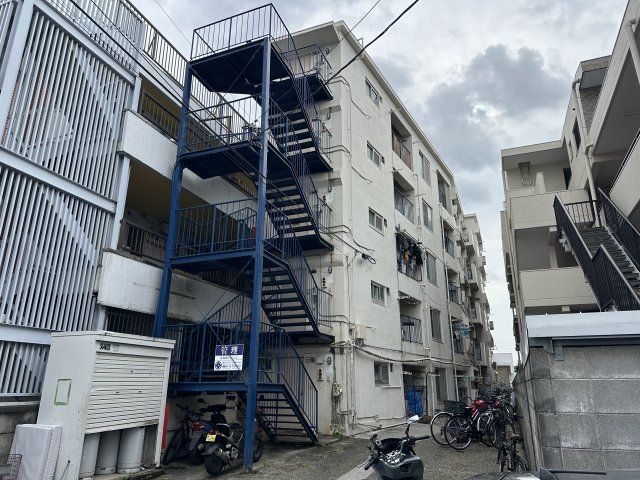 南加瀬マンションの外観画像