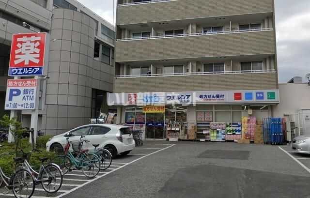 近くに施設あり
