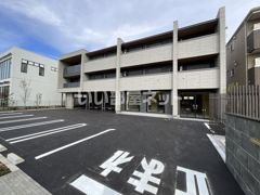 シャン エトワールの外観画像