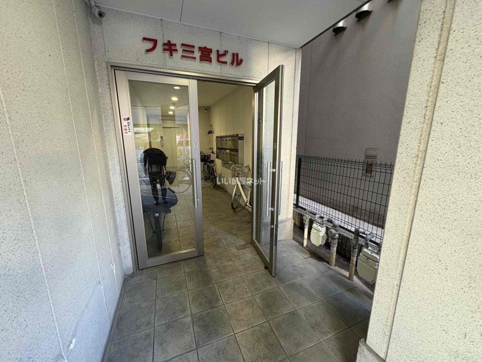 エントランス
