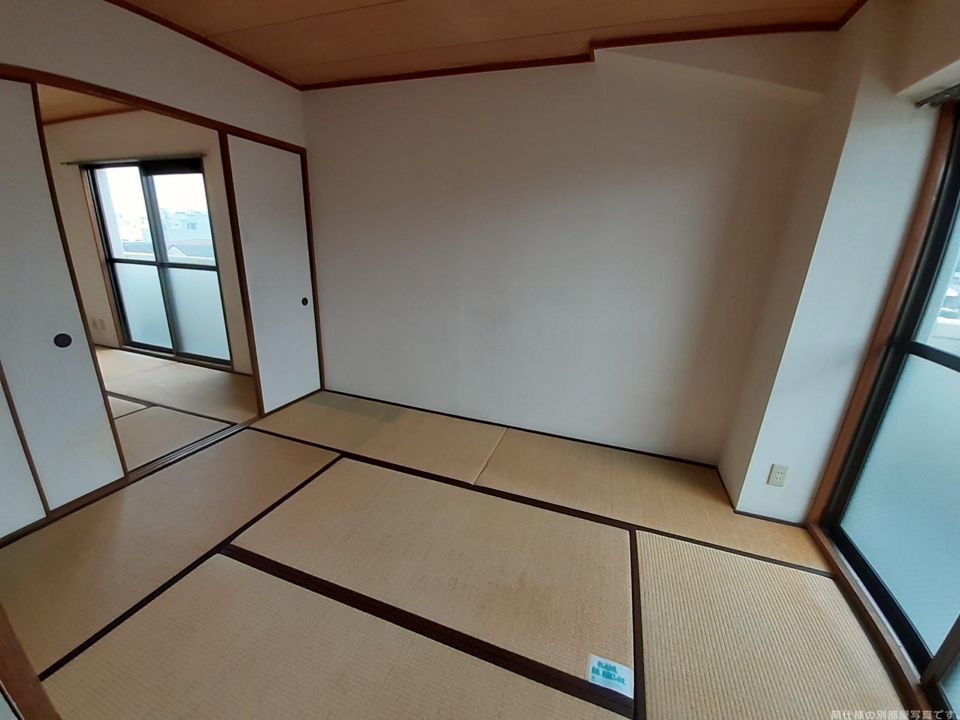 ベッドルーム