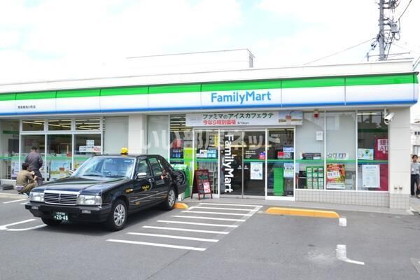 近くに施設あり