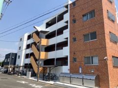 レジデンス遠若の外観画像