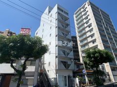 クリスタルビルの外観画像