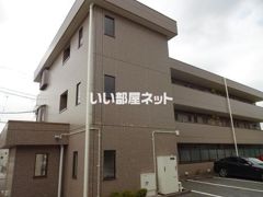 クレストコートの外観画像