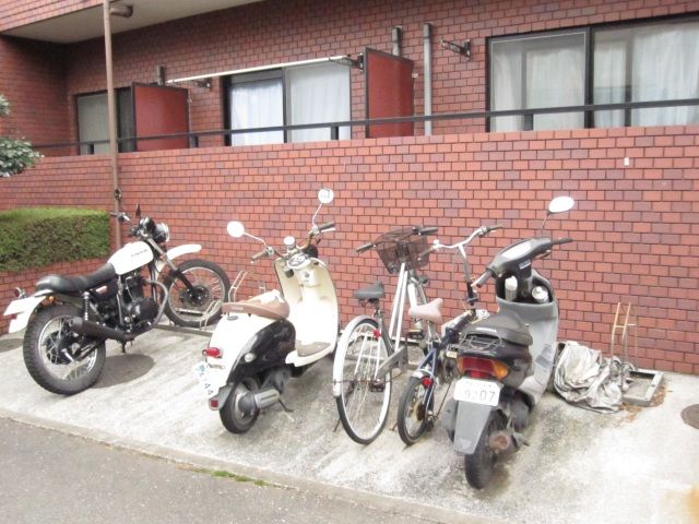 その他