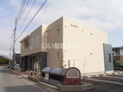 パインコーン 1番館の外観画像
