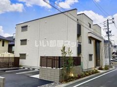 シャーメゾンガーデンズ丸山の外観画像