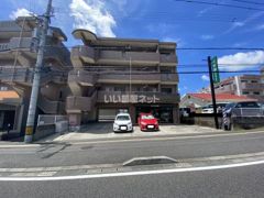 吉本ビルの外観画像