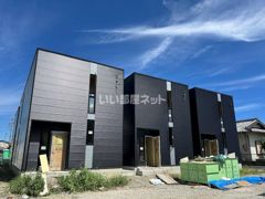 ロイヤルシティ頭陀寺 D（西棟 中）の外観画像