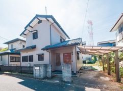 ゆとりの家・大殿井 4DK戸建ての外観画像