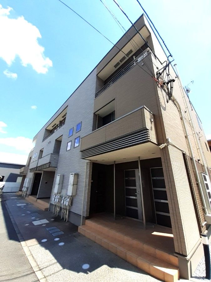 エレガンシア レジデンスの外観画像