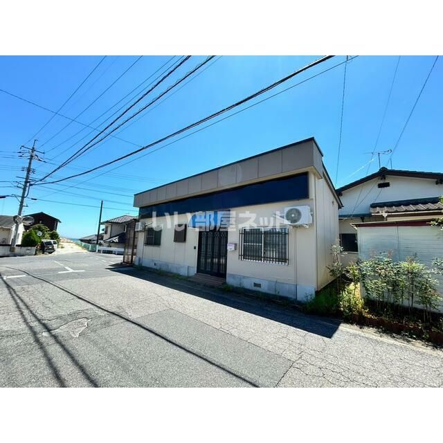 青木町3丁目 2DKの外観画像