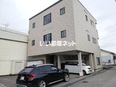 ラフォーレ花園の外観画像