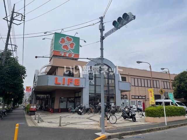 近くに施設あり