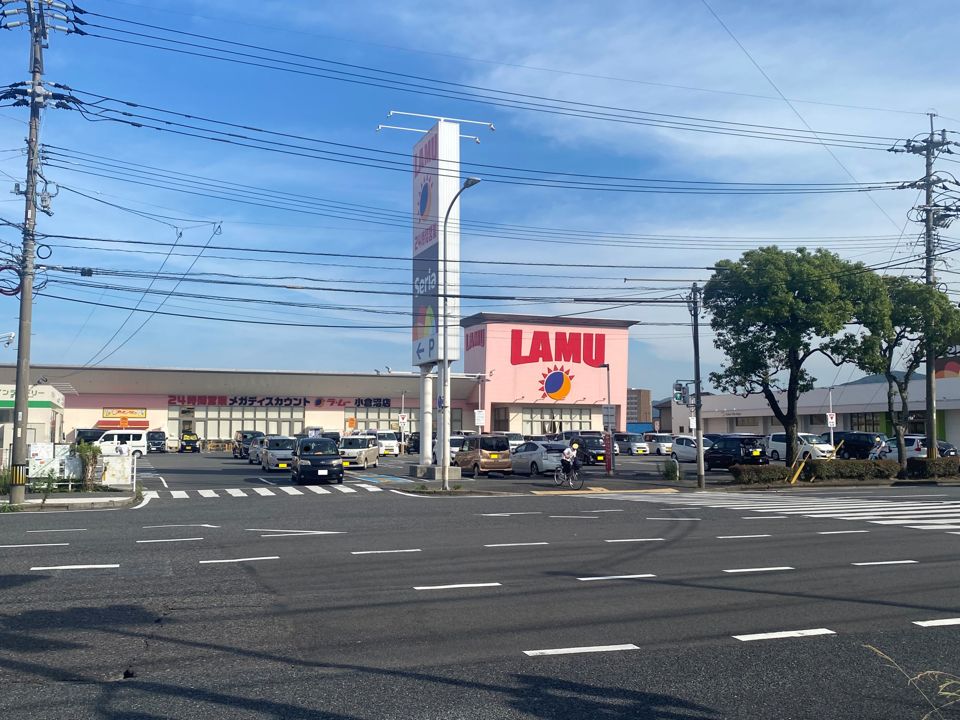 近くに施設あり