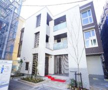 フォンターナ 鈴谷の外観画像