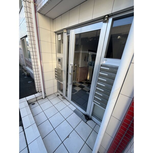 エントランス