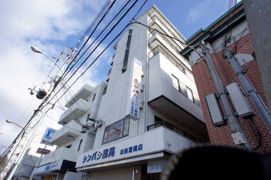 駅前岡ハイツの外観画像