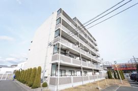 プランドール・高槻の外観画像