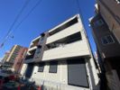 ラ イーストの外観