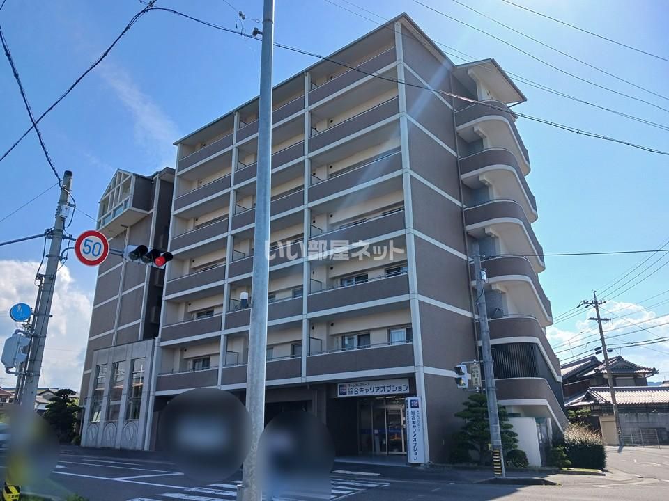 近くに施設あり