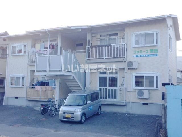 ファミーユ柴田の外観画像