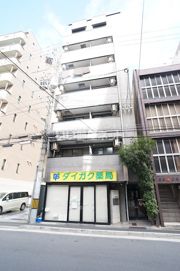 クレーデル四条の外観画像