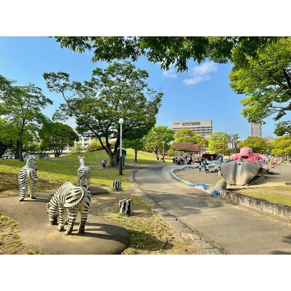 近くに施設あり