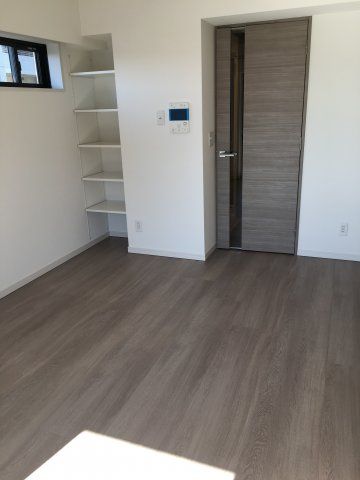 ベッドルーム