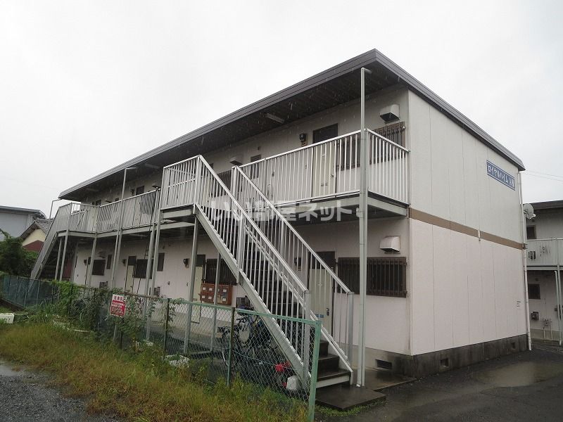 ロイヤルハイムの外観画像