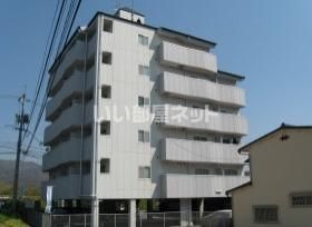 西条駅より徒歩6分 築32年11ヶ月 6階建の賃貸物件