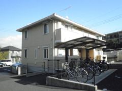 ペルーシェ B棟の外観画像