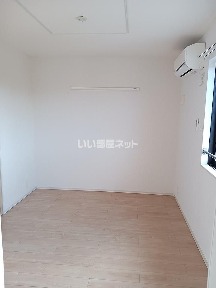 ベッドルーム