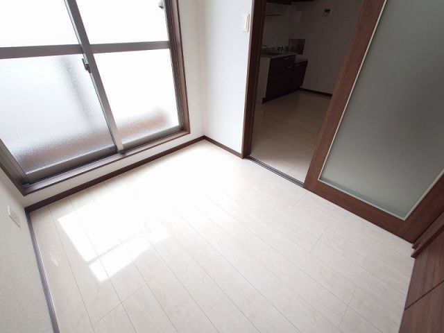 ベッドルーム