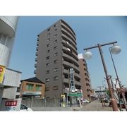 ハイフラッツ213の外観画像