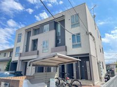 ラ・セゾンの外観画像