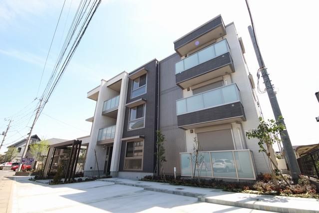 リラフォートの外観画像