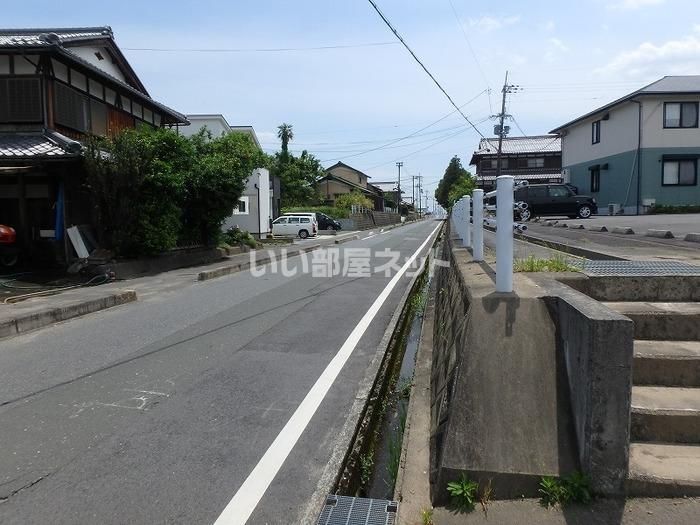 近くに施設あり