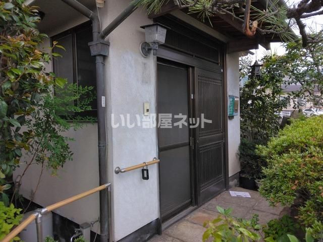 玄関