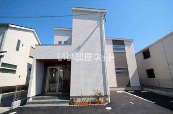 クレシタ甲斐田の外観画像